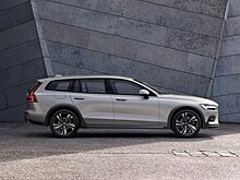 Volvo показала новый V60 Cross Country