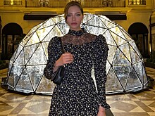 «Завидую вашему ребенку»: Алеся Кафельникова вышла в свет с мужем