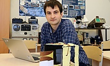Аспирант ВГТУ разработал проект антенны, совмещенной с солнечной панелью