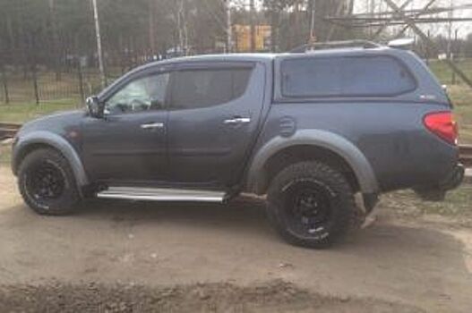 Ночью в Ярославле угнали дорогой внедорожник