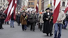 Треть латвийцев уверены в возрождении нацизма в стране