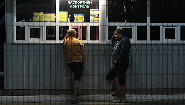 Чем украинцы платят за священный безвиз