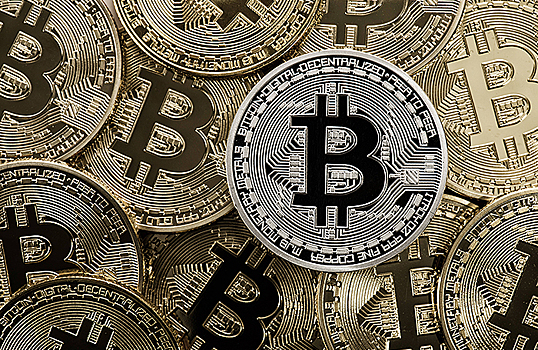 Крах или взлет — что ждет биткоин в 2018 году?