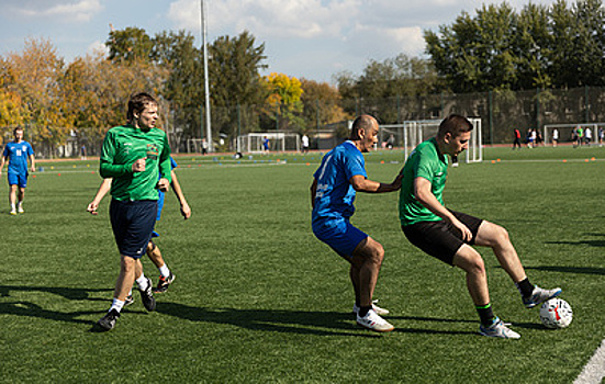Команды из Екатеринбурга приняли участие в первом турнире по мини-футболу в поддержку ПДД