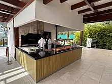 Как в путешествии без стресса экономить на еде