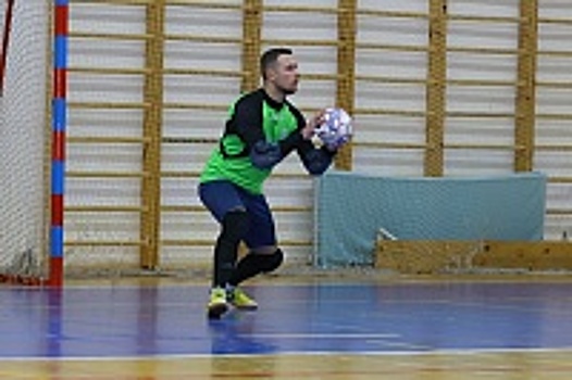 В двух лигах Чемпионата Зеленограда по мини-футболу завершился первый круг
