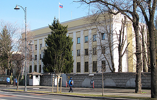 Румыния потребовала сократить штат посольства России более чем на 50 человек
