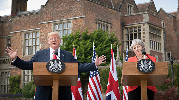 О чём говорили Дональд Трамп и Тереза Мэй в Британии