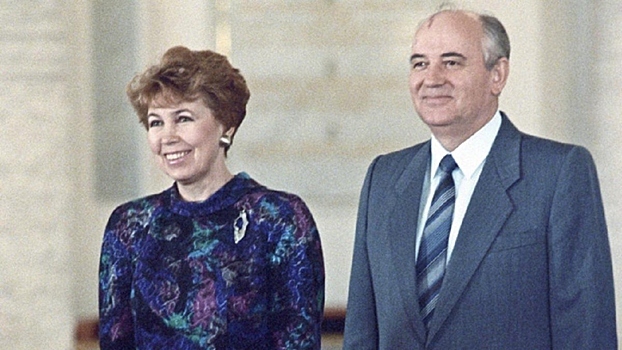 Непарадный портрет первой леди: что скрывалось за элегантным образом Горбачевой