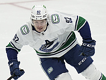 Передача Подколзина помогла "Ванкуверу" обыграть "Лос-Анджелес" в матче НХЛ
