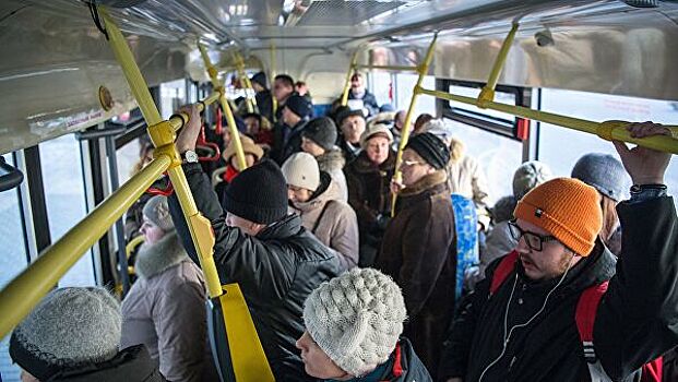 В Петербурге пассажирка автобуса выстрелила в пенсионерку