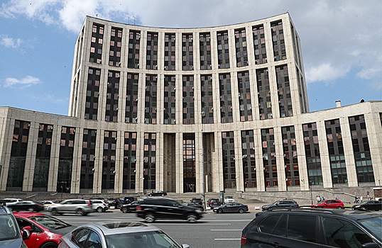 Депутаты Госдумы предложили остановить финансирование ряда институтов развития