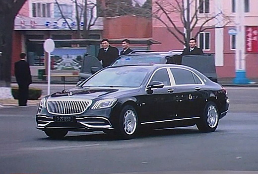 Ким Чен Ын получил новый бронированный автомобиль