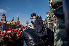 В Москве почтили память Бориса Немцова: фотогалерея