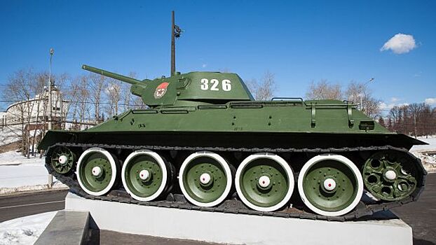 Музей Победы предложил всем желающим селфи с танком Т-34