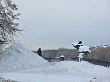 Большая куча "запретила" кемеровчанам гулять по набережной