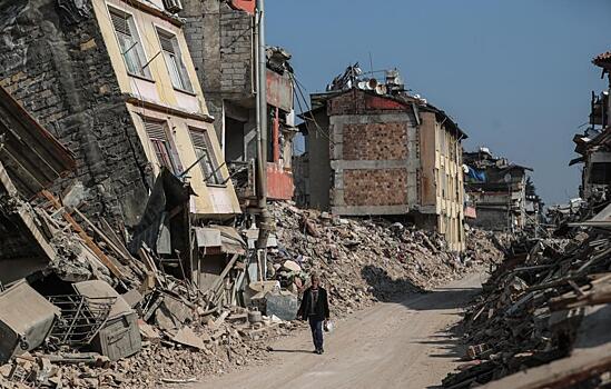 Число жертв землетрясений в Турции составило почти 46 тысяч