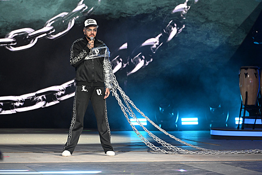 «Купить что-то стоящее было почти невозможно»: Киркоров вспомнил, как достал Долиной редкие джинсы