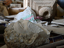 Боевики ИГ разбили античные статуи в древнем сирийском городе