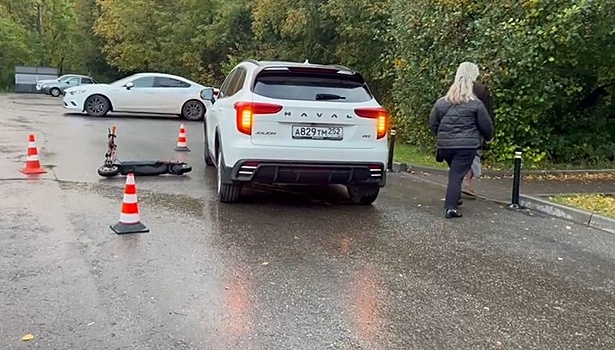 Машина сбила подростка на самокате в Нижегородской области