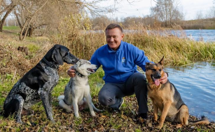Курский губернатор рассказал о своих собаках и призвал беречь природу