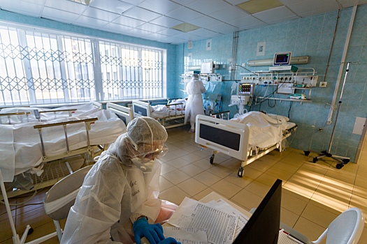 В Псковской области вдвое снизилось число пациентов с COVID-19