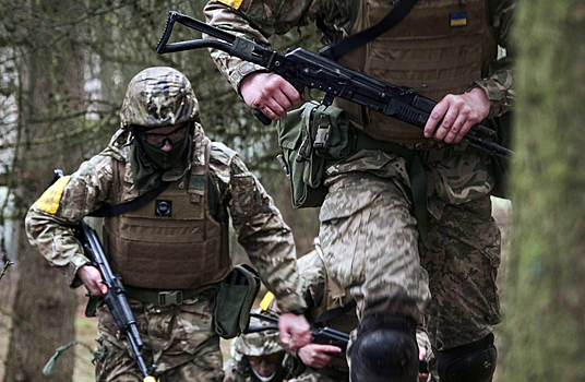 WSJ: ВСУ бросали в Артемовск неподготовленных бойцов, чтобы сохранить обученные Западом бригады