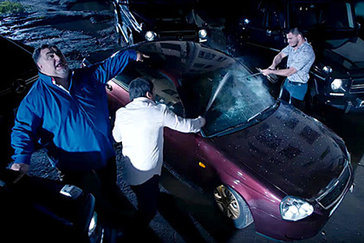 «Бомба-машина! Невесту на ней украл!»