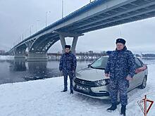 Сотрудники Росгвардии в Подмосковье спасли тонущего подростка