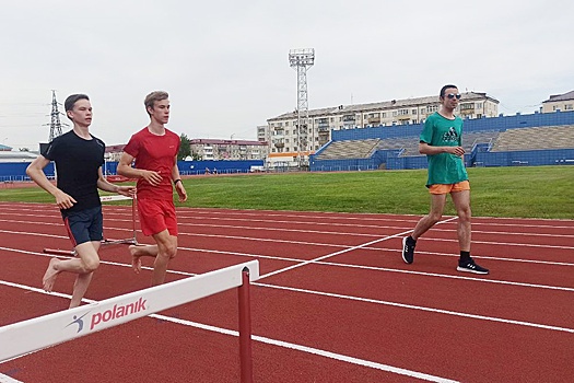 Почему у курганских легкоатлетов нет своего манежа
