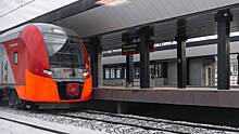 Движение пригородных поездов МЖД изменится в праздничные дни февраля и марта