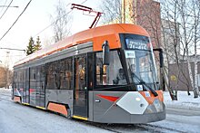 В Челябинске начались тестовые испытания свердловского трамвая