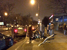Видео: активисты "СтопХам" встали "живой стеной" на тротуаре в Петербурге
