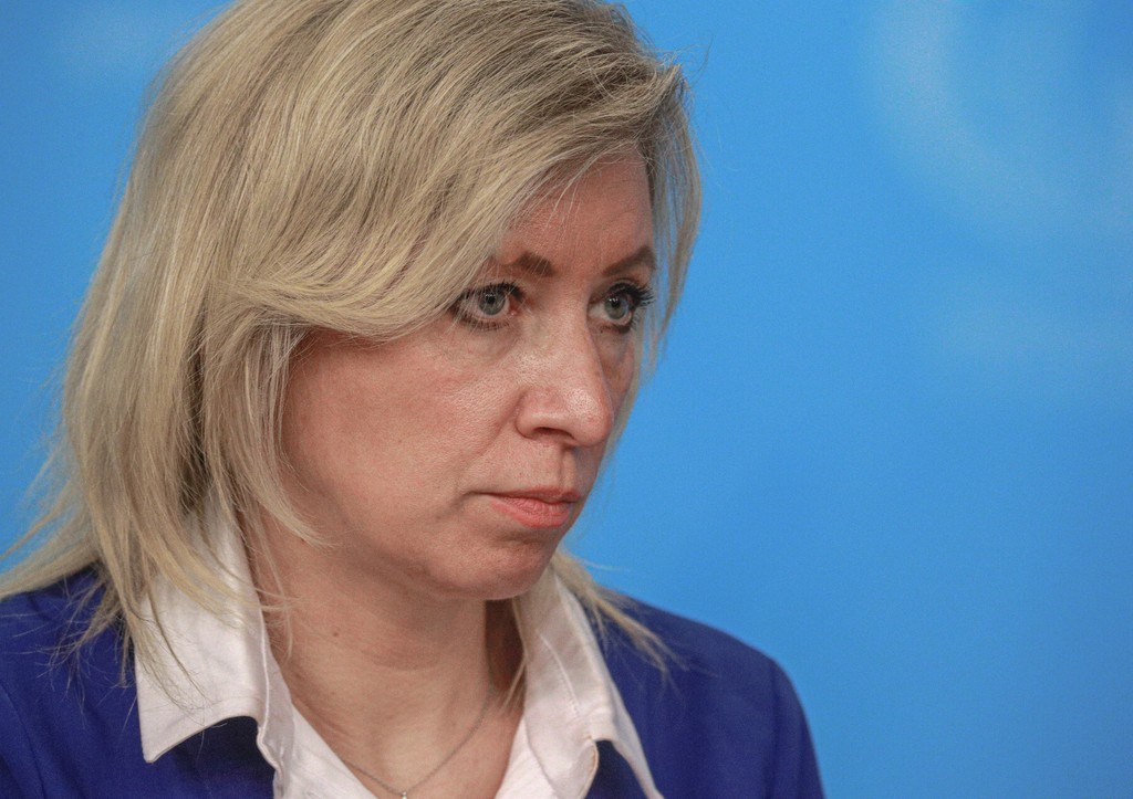 «Невежество и злоба»: Захарова ответила Вайкуле на слова о сносе памятников