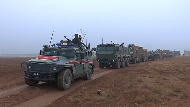 Российские «Тигры» с турецкими «Ежами»: в Сирии прошло юбилейное совместное патрулирование