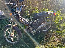 Водитель мопеда в Удмуртии опрокинулся в поле и попал в больницу