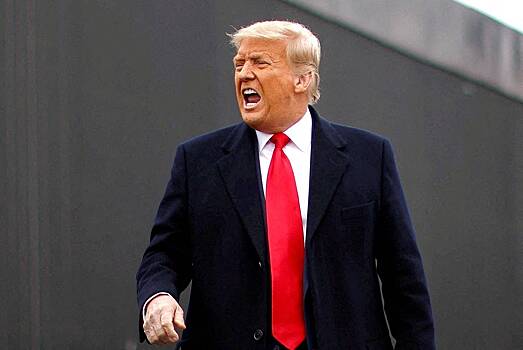 Всплыла стенограмма с признанием Трампа в хранении секретных документов