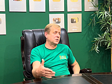 Директор «Тайгана» вновь зашел в вольер ко львам