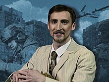 «Бесконечные виражи, маневры между жизнью и смертью»: Павел Устинов — о своей работе в спектакле про бойцов СВО