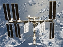 Американские астронавты совершат внеплановый выход в открытый космос