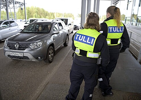 Россиянам запретили въезд в Финляндию на велосипедах