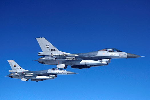 Economist: Радары истребителей ВКС России опасны для F-16