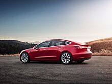 Tesla Model 3 и Chevrolet Bolt в списке самых крутых автомобилей десятилетия