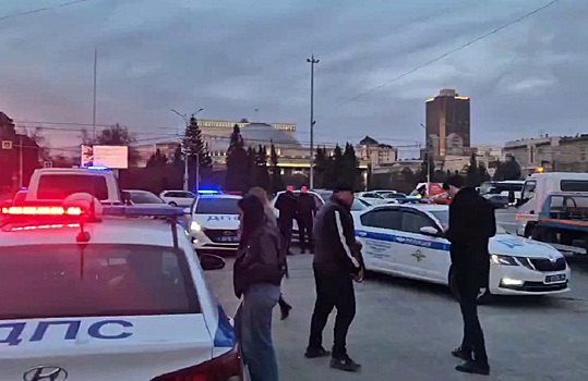 В МВД Новосибирска объяснили большое количество полицейских машин в центре города
