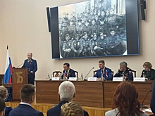 Прокурор Свердловской области презентовал уникальную книгу ко Дню Победы