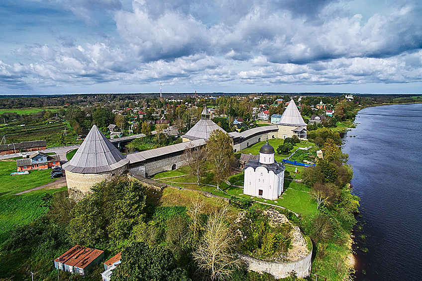 Старая Ладога, Ленинградская область. Село в 119 км от Санкт-Петербурга основано в 753 году, упоминалось в «Повести временных лет». 