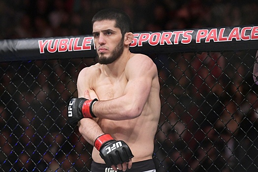 Чемпионский бой Махачева с Делла Маддаленой в UFC пройдет 16 ноября