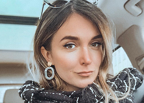 Беременная сестра Влада Топалова готовится к свадьбе