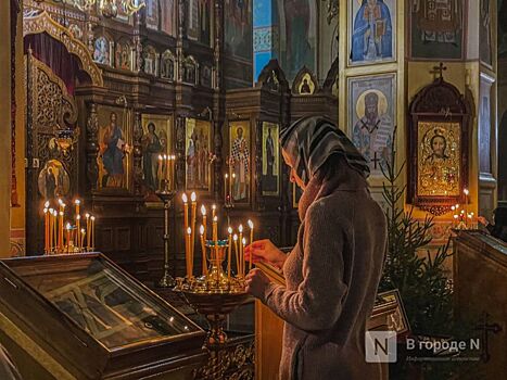 В храмах Нижнего Новгорода прошли ночные рождественские богослужения