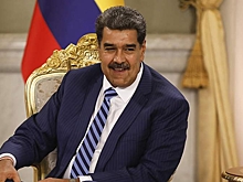 Самолет Мадуро направился в сторону Кубы